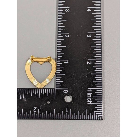 Vintage Set of 3 Gold Tone Ribbed Heart Circle Leaf Pin Brooches - Picture 10 of 11